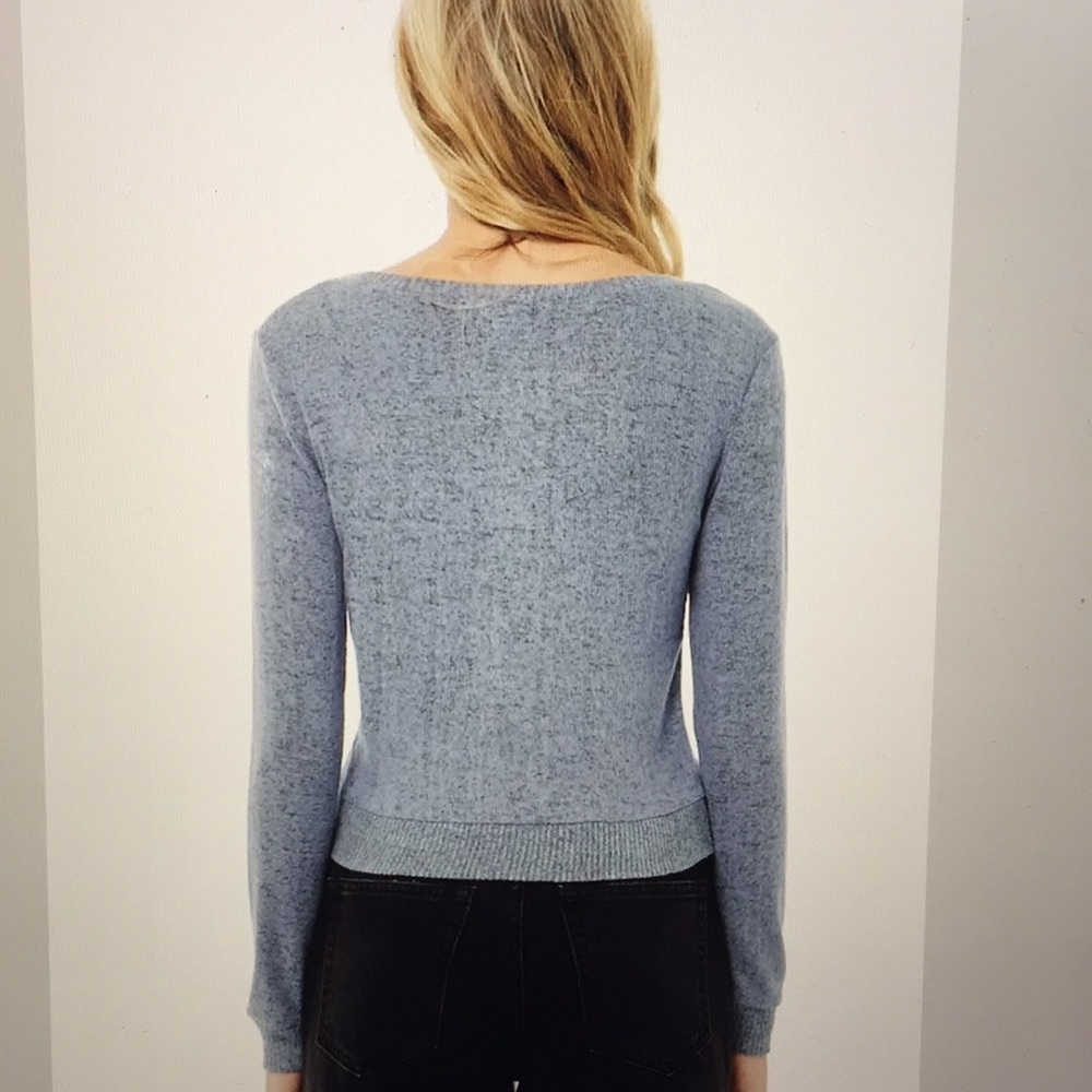 💖NWT!! MARLED TWIST-FRONT TOP - Picture 3 of 7